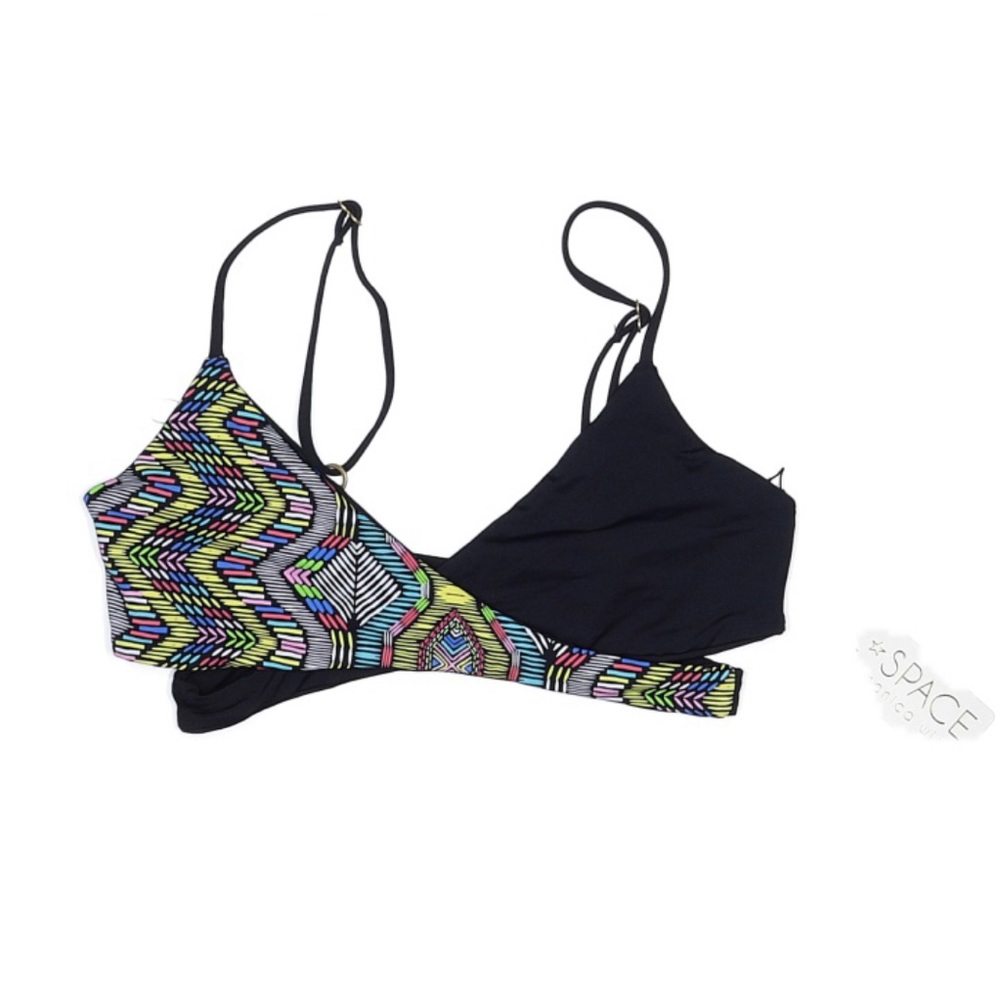 NWT - Rocky Color Block Bikini Top in Black Size M